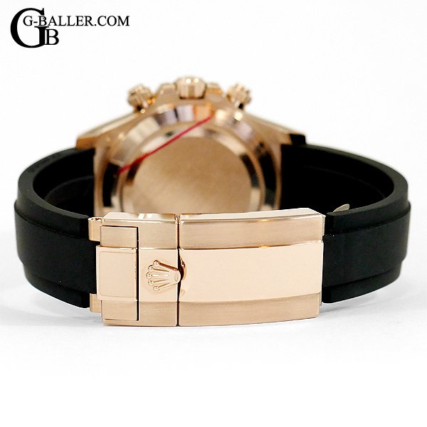 微調整も可能なバックルもエバーローズゴールド製