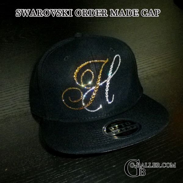 スワロでイニシャルをカスタムオーダー