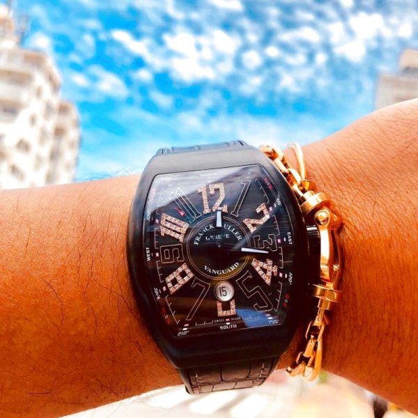 フランクミュラーヴァンガード アフターダイヤ 文字盤