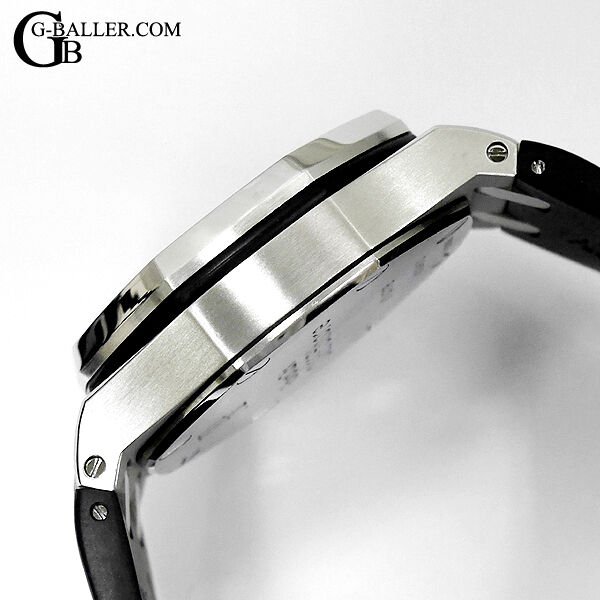 目立った傷も無い極美品です。