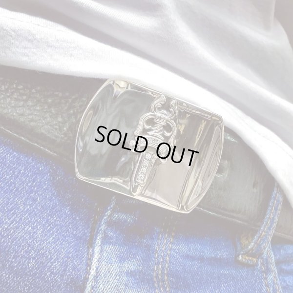 1.5インチ用ベルトに装着出来ます