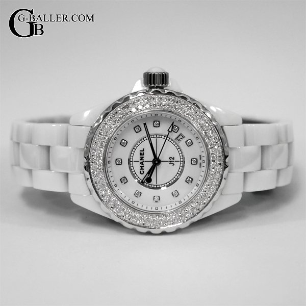 シャネルJ12 12Pダイヤにダイヤモンドをカスタム致します。