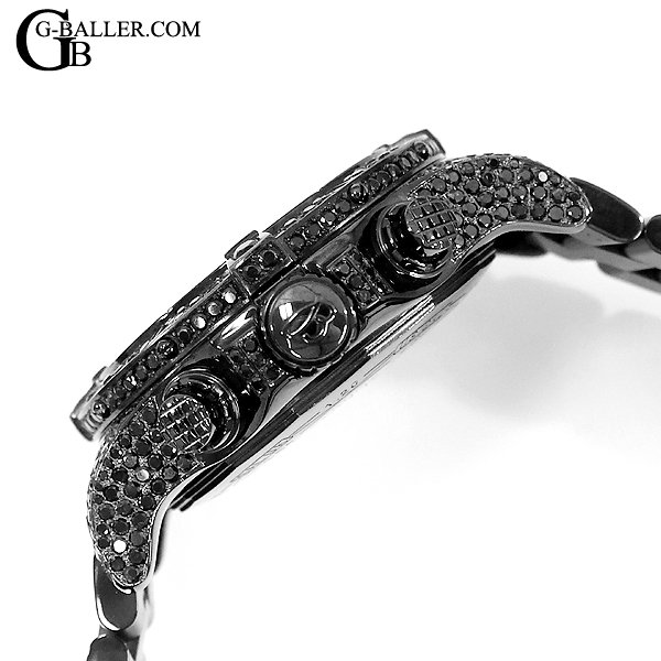 ケース横もブラックダイヤを敷き詰めてます。