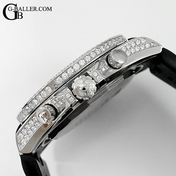 ベントレーGMTへの全面ダイヤ加工実績です。