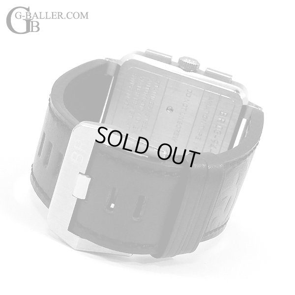 レザー、バックル共に綺麗な状態です。