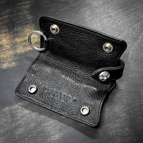 画像4: CHROME HEARTS クロムハーツ レザーキーケース 黒 ヘビーレザー クロスボタン | W3-250819