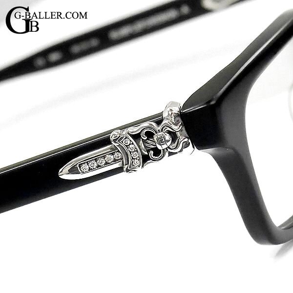ダガーにダイヤが留められたアイウェアです