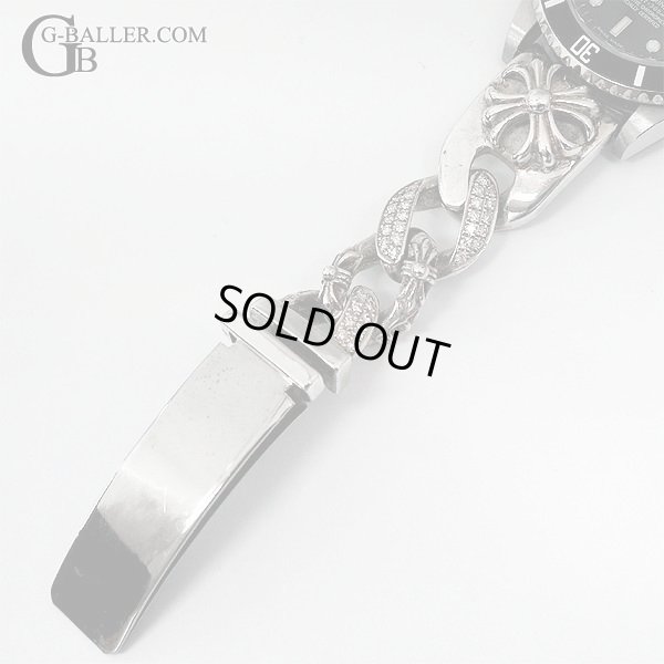 クラシックリンク部分はダイヤモンドが留められております。