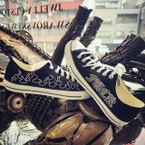 コンバース/CONVERSE　ファイアーパターン・FUCK スワロフスキー　カスタムスニーカー 