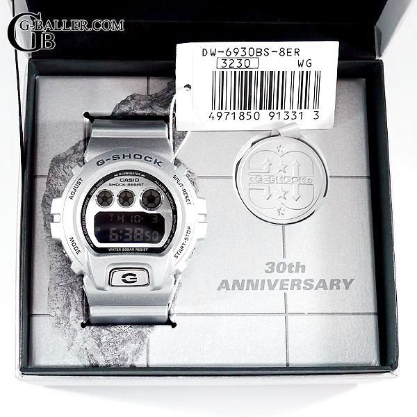 30周年記念モデル限定メダル付き