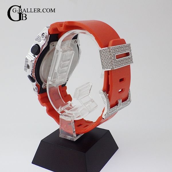 ベルトのバックルとループもカスタムされてます。