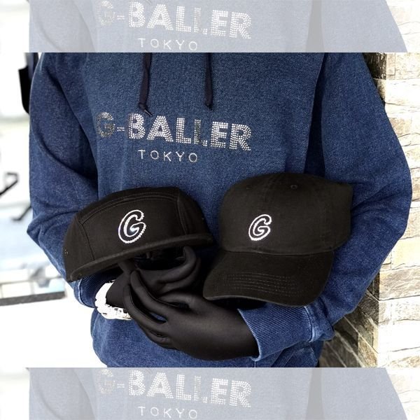 お好きなイニシャルを選べる、人気のスワロキャップです。