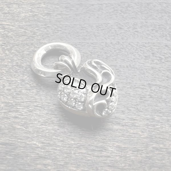 画像2: 【極美品 / レザーポーチ付】CHROME HEARTS クロムハーツ ハートチャーム パヴェダイヤモンド | 241021