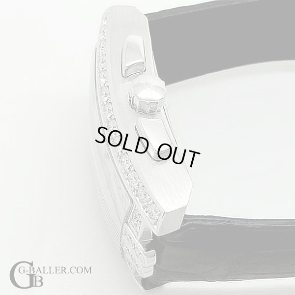 目立った傷も無い美品となります。