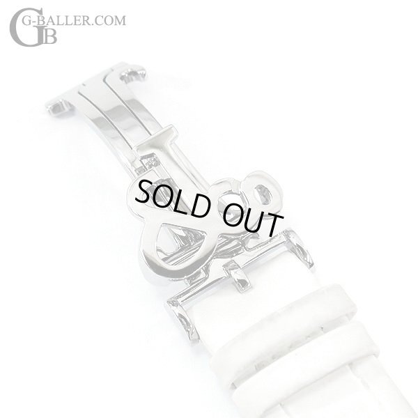 ベルトバックルも綺麗な状態です。