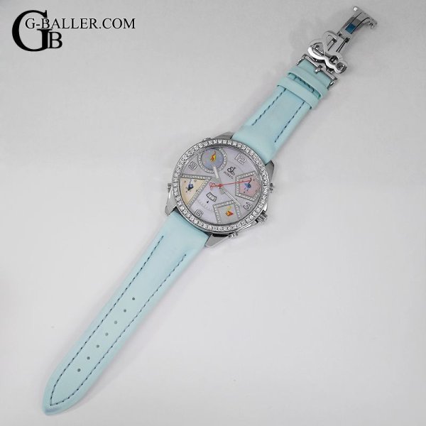 店舗展示の未使用品となります。