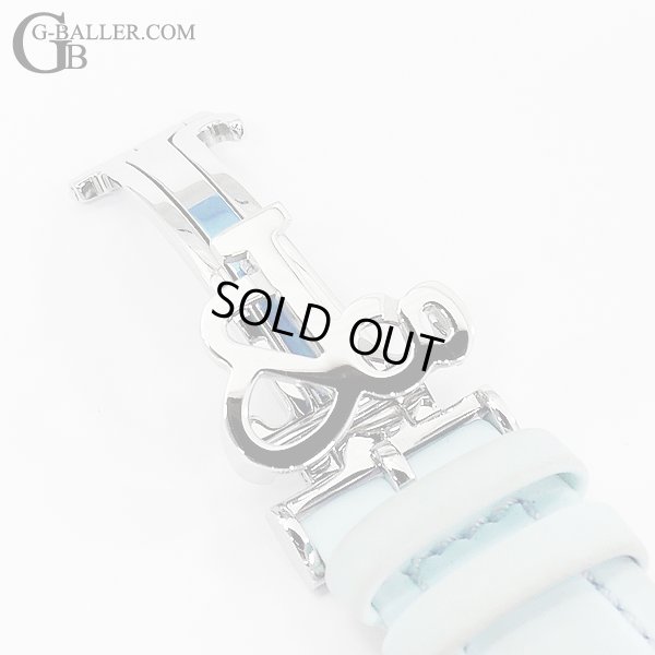 新品未使用ですので、ベルトバックルも綺麗です。