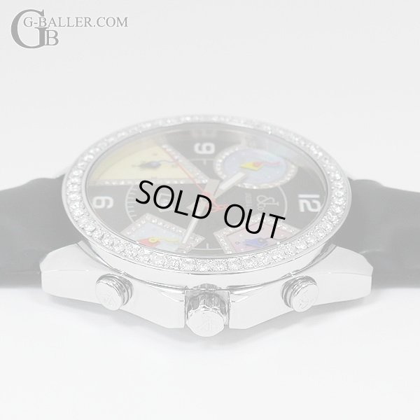 目立った傷もない美品となります。