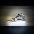 NIKE Air JordanSwarovski/ナイキ エアジョーダン スワロフスキー　カスタムスニーカー