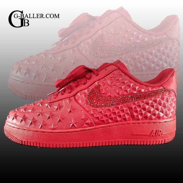 ナイキ スニーカー スワロフスキー