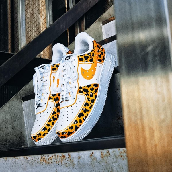 画像3: Nike Custom Sneakers Paint & Swarovski | ナイキ スニーカーカスタムペイント スワロフスキー レオパード エアフォース1 Low 07