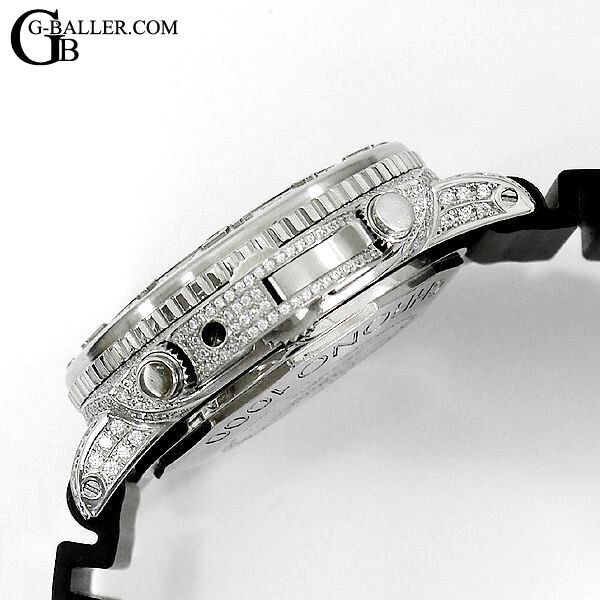 ケースサイド、リューズガードも全面ダイヤ加工致します。