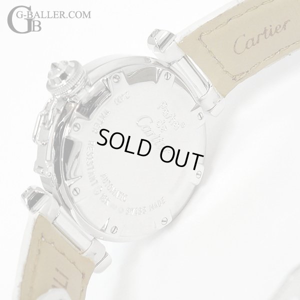 純正レザーベルトも綺麗な状態を保っております。