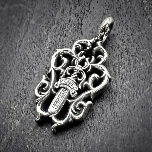 画像1: 【極美品 / 希少モデル】CHROME HEARTS クロムハーツ ヴァインダガー ペンダント | 250728