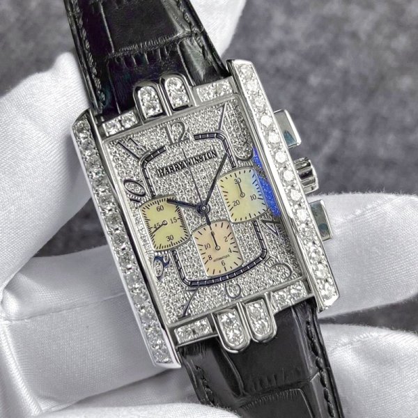 画像1: 【純正BOX】HARRY WINSTON ハリーウィンストン アヴェニューC クロノグラフ WG パヴェダイヤ 黒 アリゲーターストラップ (1)