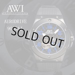 画像: フランクミュラー 新ブランド AWI　時計　エアロドライブ　46mm　9008AJ ブルー