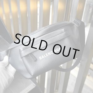 画像: BALENCIAGA バレンシアガ Everyday Beltbag Black 552375DLQ4N エブリデイ ボディバッグ ウエストポーチ 黒 /2359