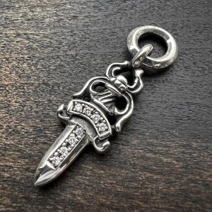 画像: 【美品】CHROME HEARTS クロムハーツ NO5 ダガー チャーム パヴェ ダイヤモンド ｜241021