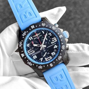 画像: Breitling Endurance Pro Breitlight Blue / Black 44mm X82310281B1S1