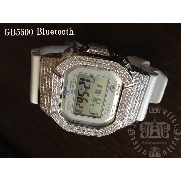 画像2: GB5600aa White レア カスタム 本体セット！！ WHITE DIAMOND Ｇショックカスタム GB BLUETOOTH カスタム 世界初のブルートゥース G-SHOCKカスタム！ (2)