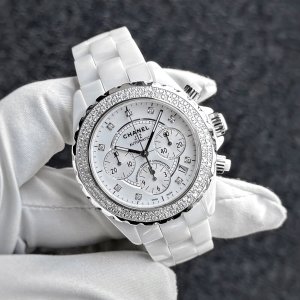 画像: Chanel J12 Chronograph 9P Diamond Index 41mm White Ceramic Diamond Bezel