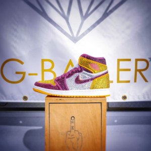 画像: NIKE Air Jordan Swarovski Lakers Color / ナイキ エアジョーダン Hi スワロフスキー レイカーズカラー カスタムスニーカー