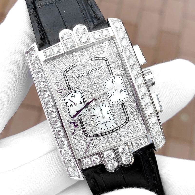 超激安人気純正 HARRYWINSTON ハリーウィンストン アヴェニューC クロノグラフ 18KWG バゲットダイヤモンド 330/MCAWL.D01/BD 箱・ギャラ付 ハリー・ウィンストン