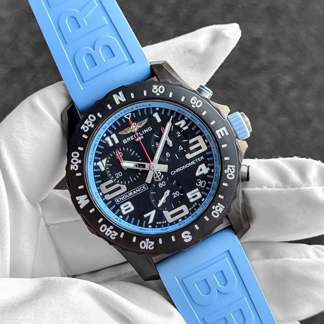 画像: BREITLING（ブライトイング）エンデュランスプロ ブルー X82310 未使用品 入荷！